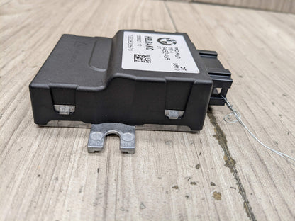 17-24 OEM BMW G01 G05 G12 G20 G22 G42 G30 G80 G82 Fuel Pump Control Module Unit