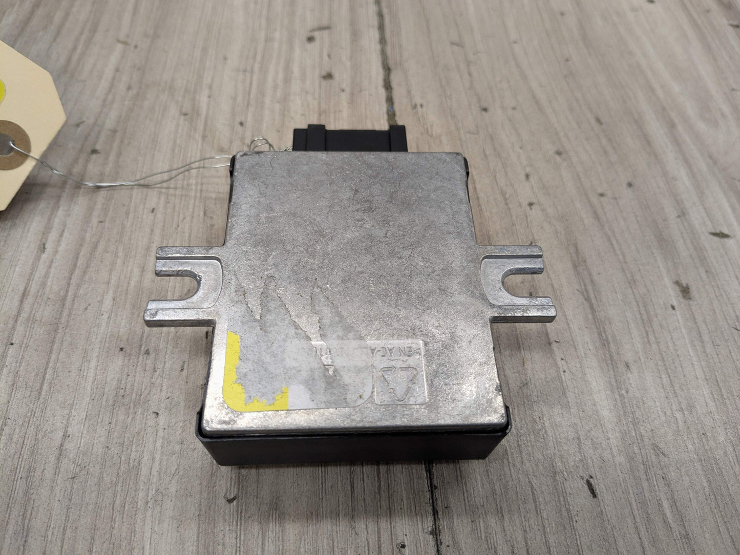 17-24 OEM BMW G01 G05 G12 G20 G22 G42 G30 G80 G82 Fuel Pump Control Module Unit