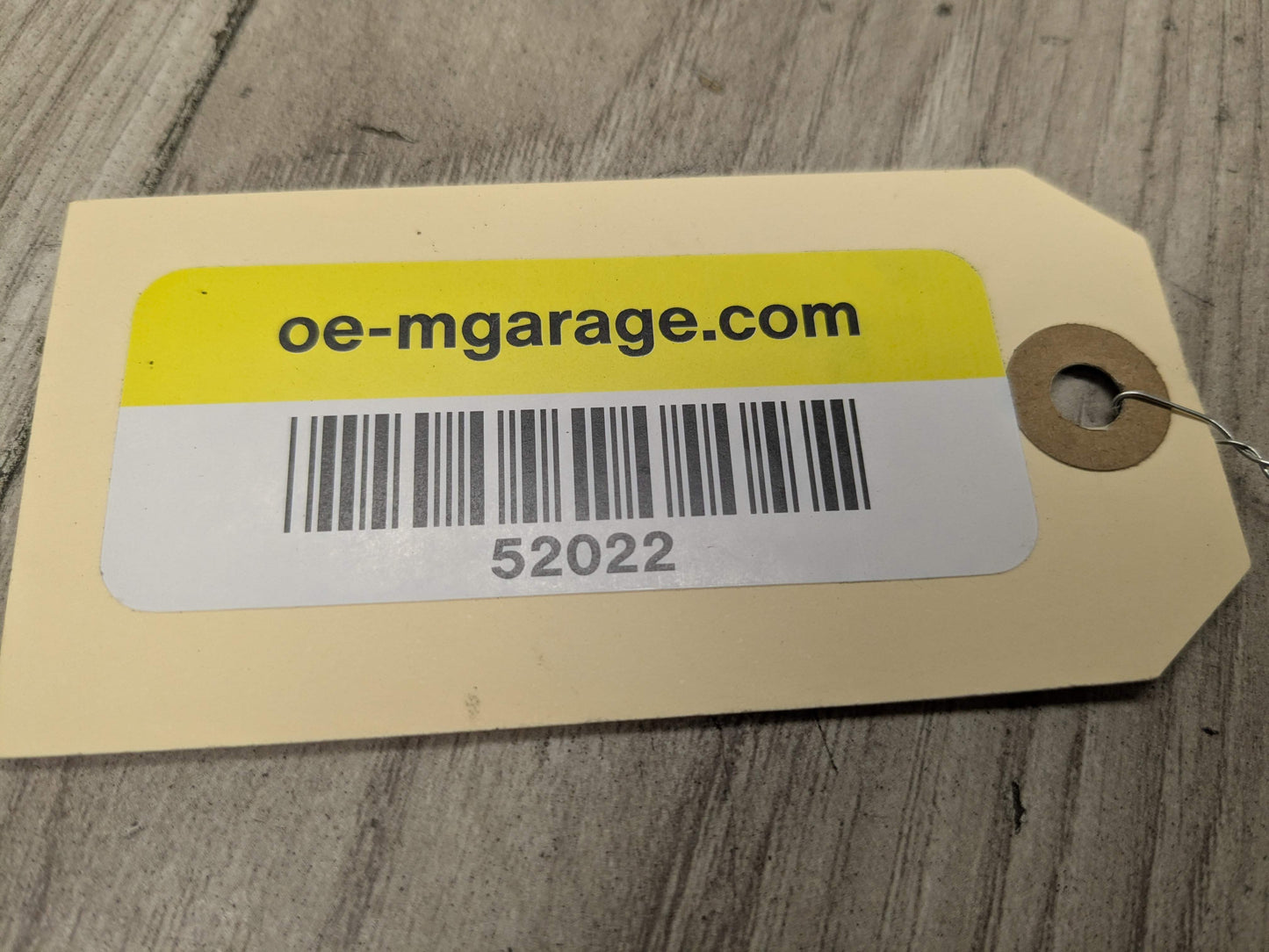 17-24 OEM BMW G01 G05 G12 G20 G22 G42 G30 G80 G82 Fuel Pump Control Module Unit