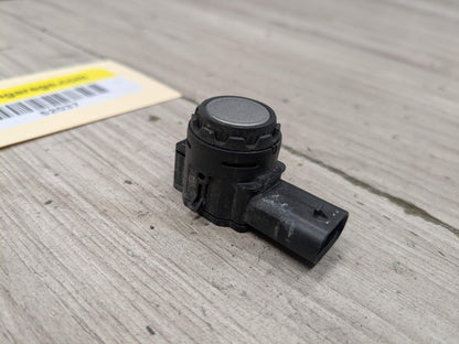 *OEM BMW F90 G11 G12 G15 G16 G20 G30 Rear Bumper Inner Parking PDC Sensor Gray