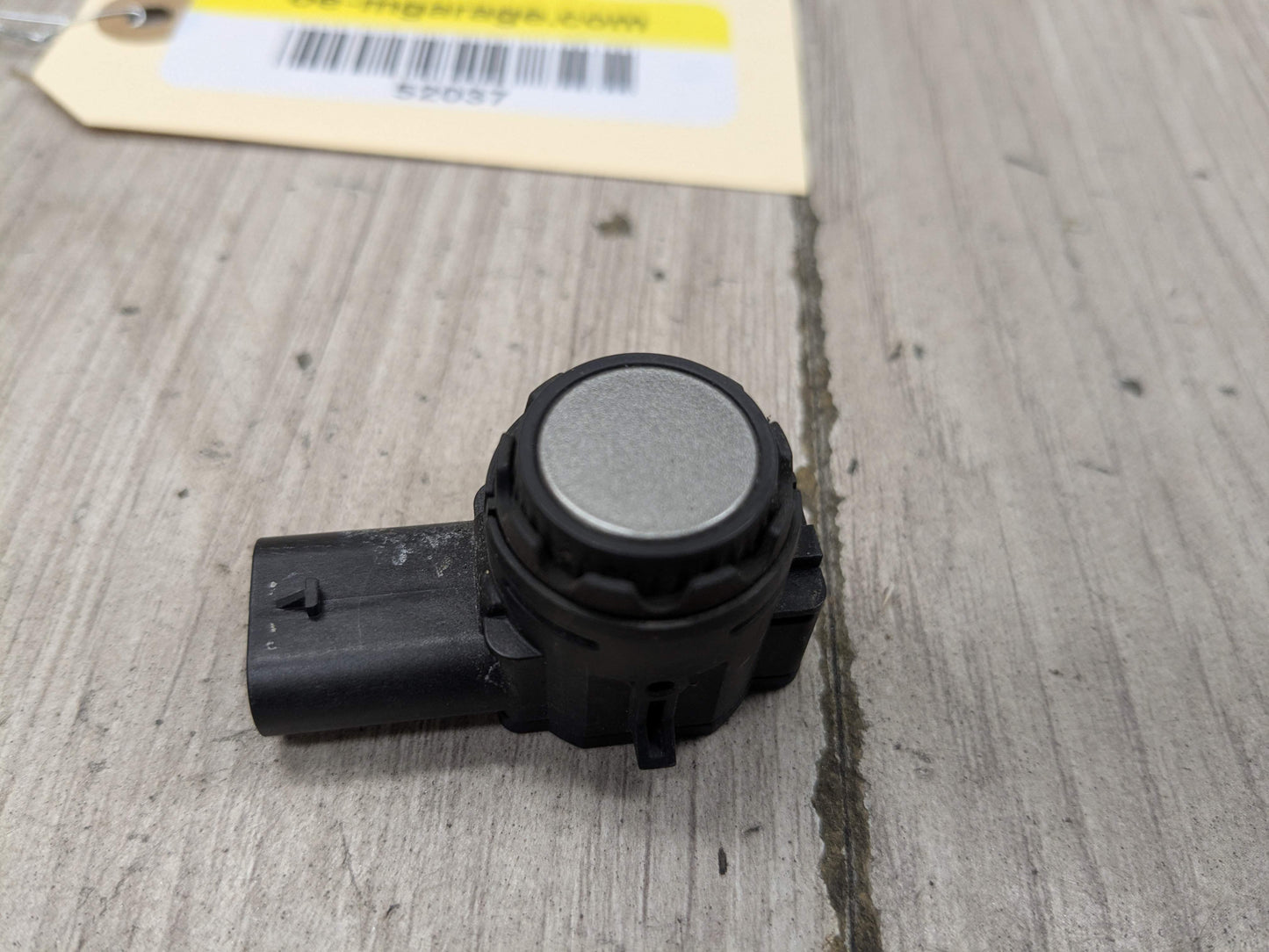 *OEM BMW F90 G11 G12 G15 G16 G20 G30 Rear Bumper Inner Parking PDC Sensor Gray