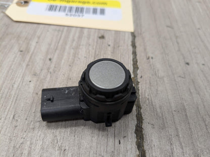*OEM BMW F90 G11 G12 G15 G16 G20 G30 Rear Bumper Inner Parking PDC Sensor Gray