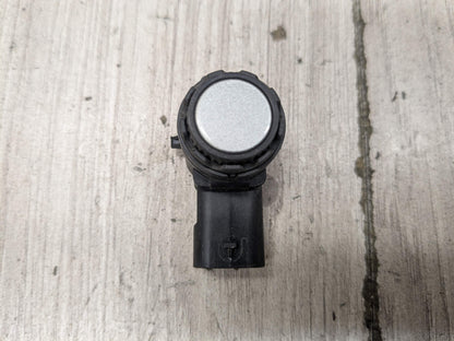 *OEM BMW F90 G11 G12 G15 G16 G20 G30 Rear Bumper Inner Parking PDC Sensor Gray