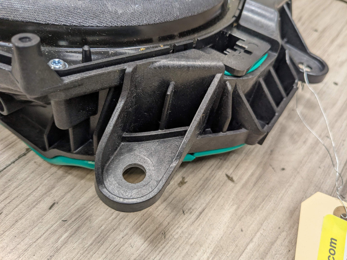 16-22 OEM BMW G30 G12 F90 Front Right Passenger Sub Subwoofer Speaker Harman