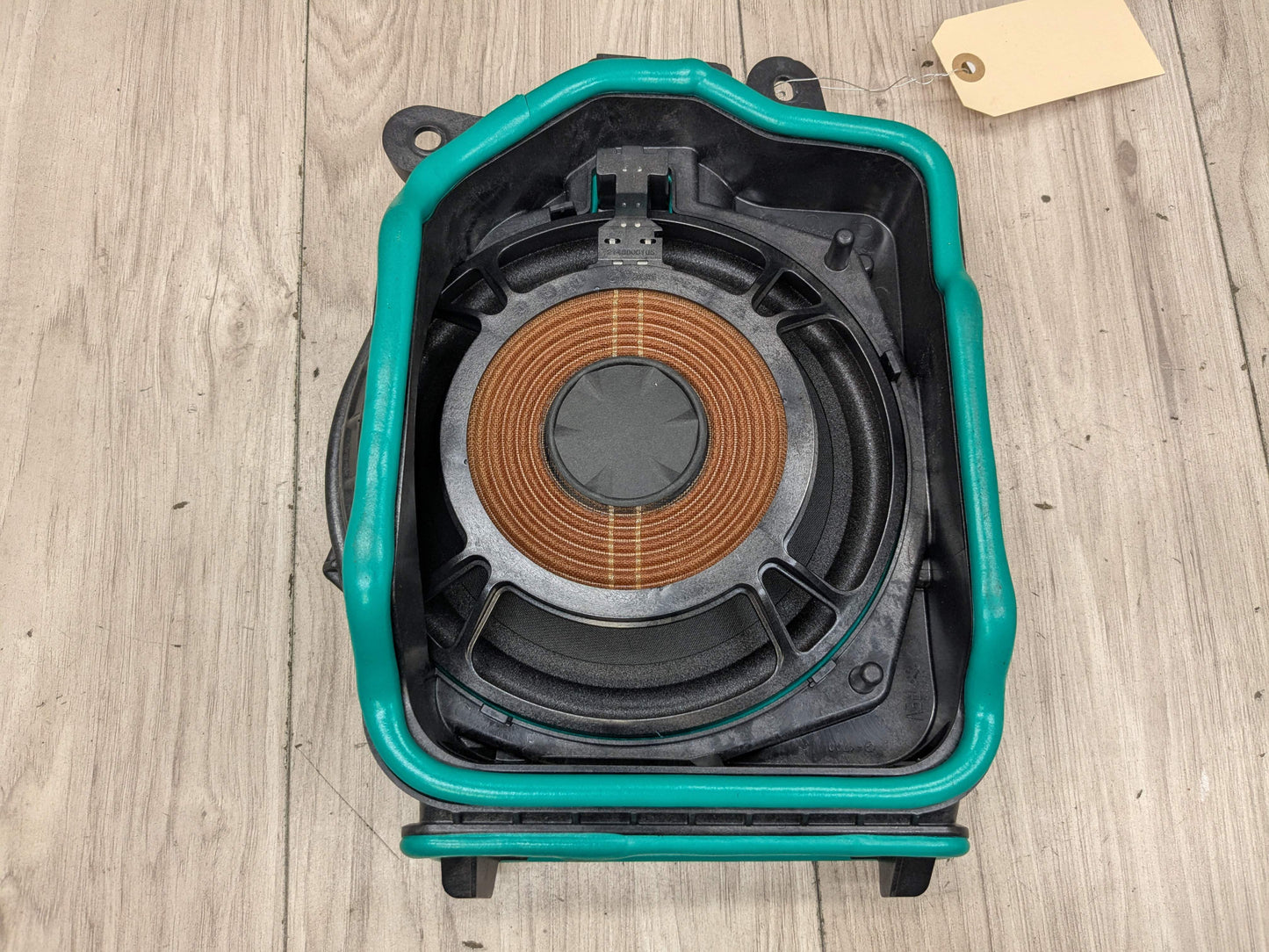 16-22 OEM BMW G30 G12 F90 Front Right Passenger Sub Subwoofer Speaker Harman