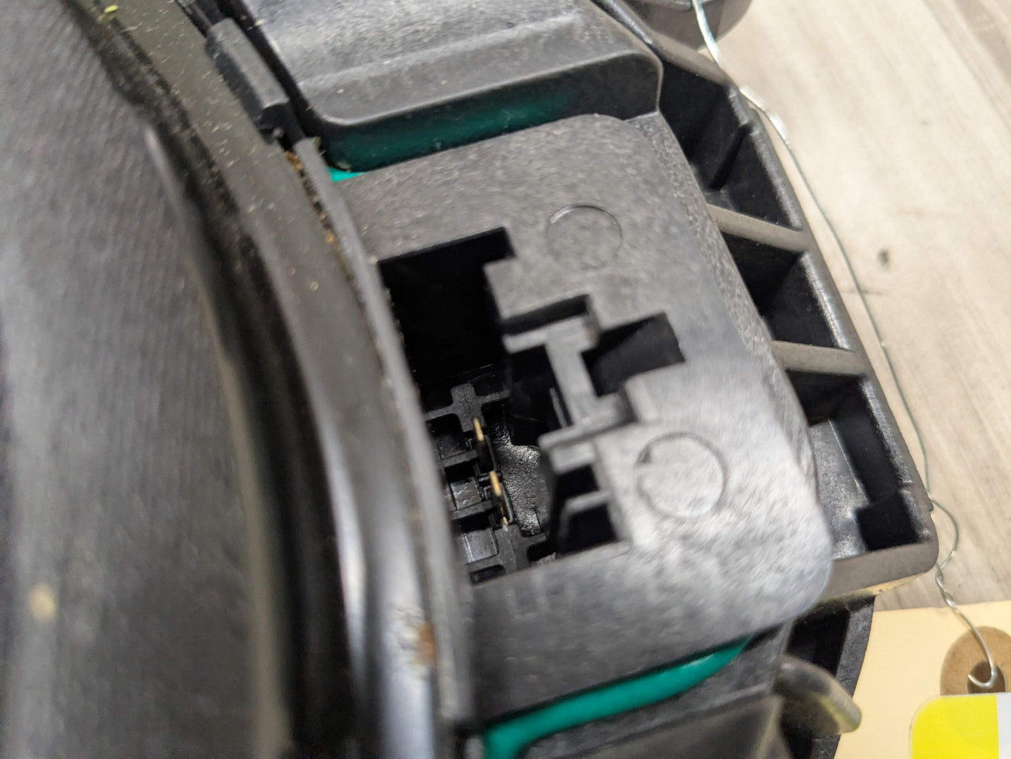 16-22 OEM BMW G30 G12 F90 Front Right Passenger Sub Subwoofer Speaker Harman