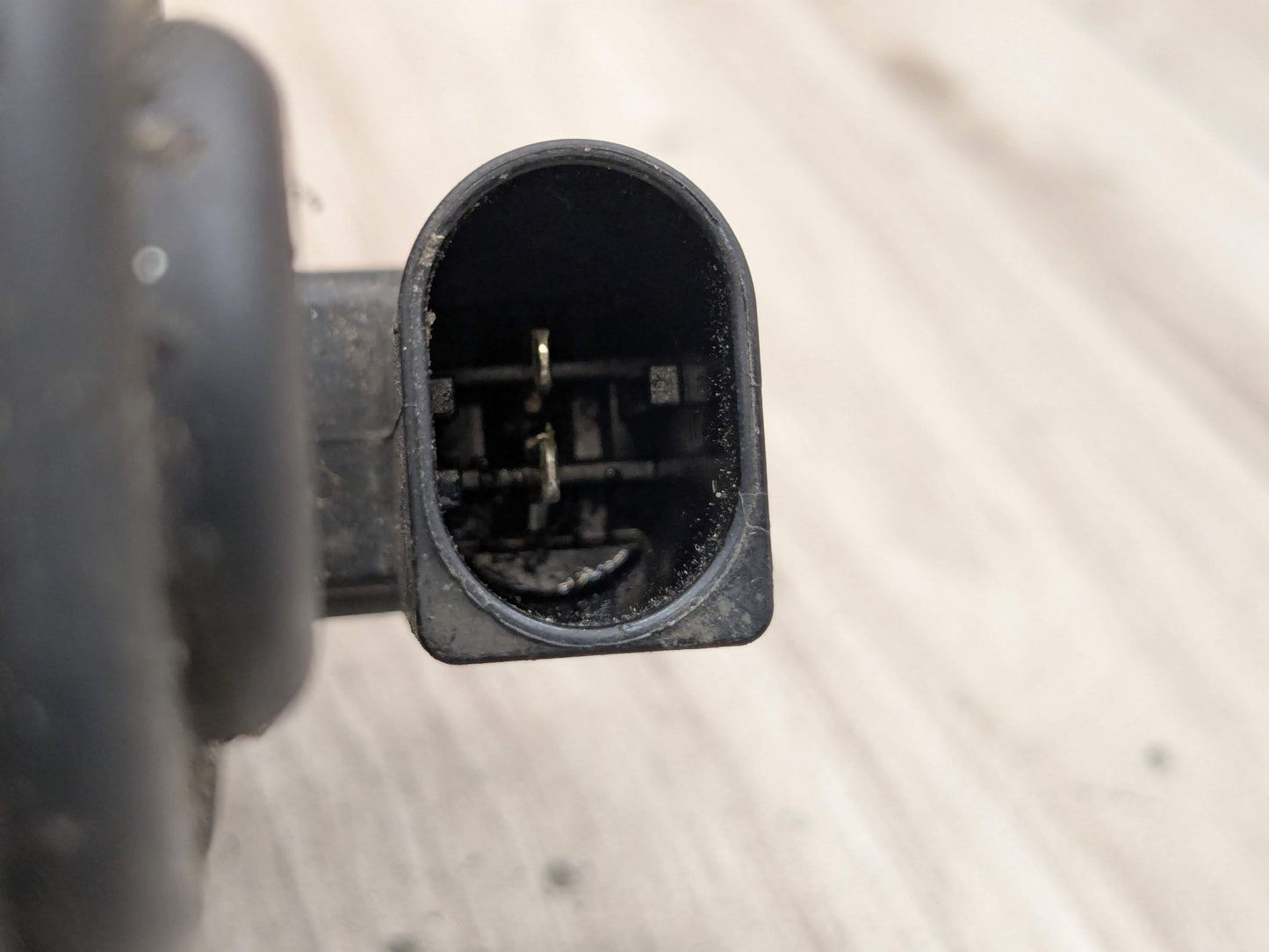 OEM BMW F90 G07 G12 G30 G80 G82 G83 M3 M4 M8 Rear Parking Brake Actuator Motor