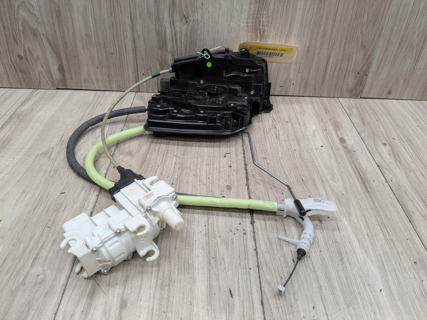 OEM BMW G05 G06 G07 G12 G16 G30 Rear RIGHT Door Soft Lock System Latch Actuator