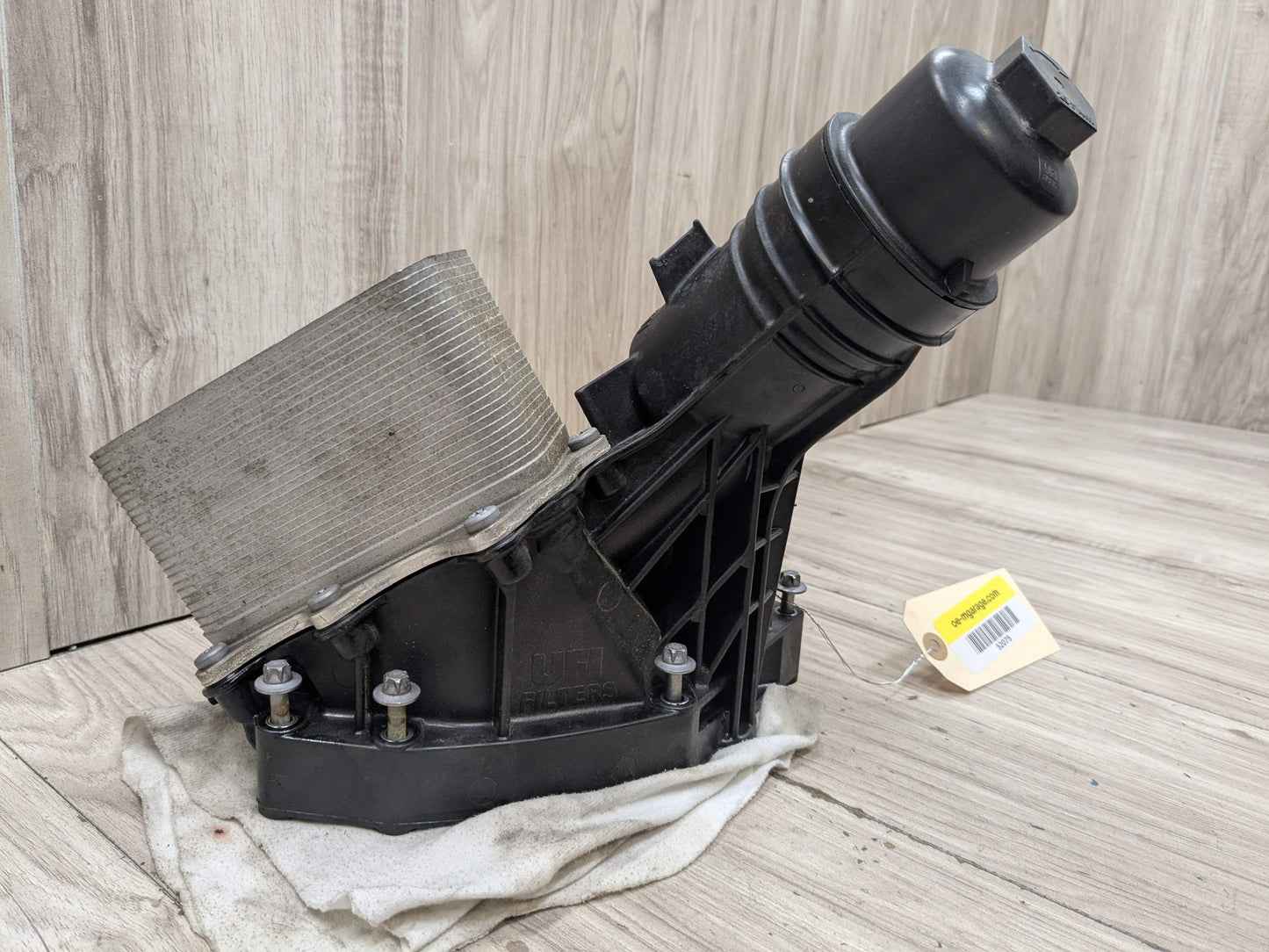 OEM BMW G01 G05 G16 G20 G22 G26 G30 Engine B58 Filter Oil Filter Housing Cooler