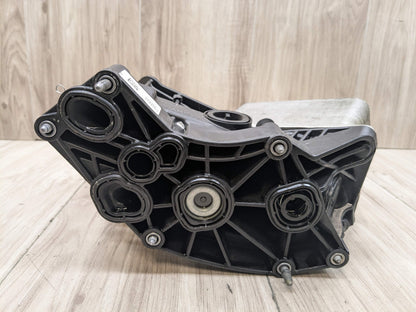 OEM BMW G01 G05 G16 G20 G22 G26 G30 Engine B58 Filter Oil Filter Housing Cooler