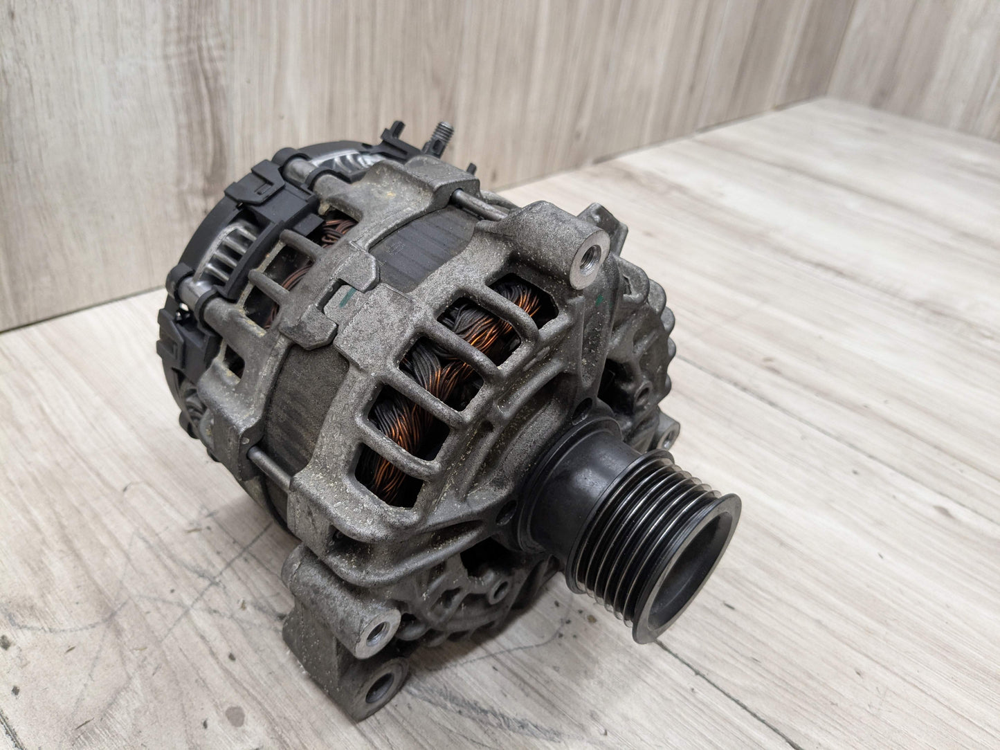16-20 OEM BMW F30 F32 G01 G12 G30 X3 Engine B46* B58 Alternator Generator 180A