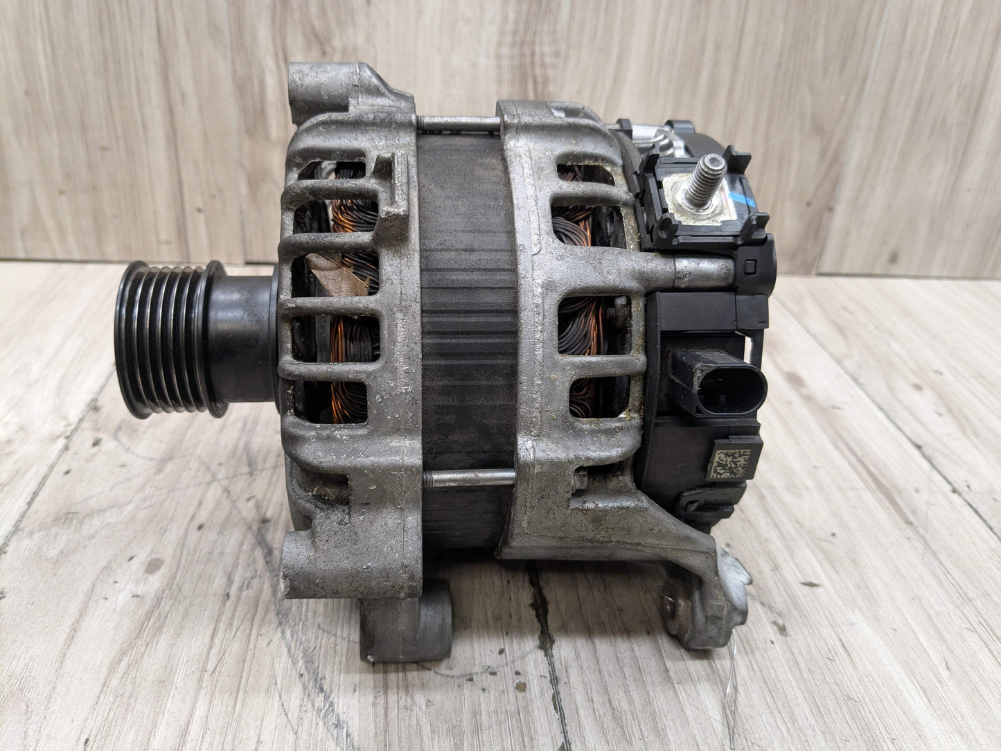 16-20 OEM BMW F30 F32 G01 G12 G30 X3 Engine B46* B58 Alternator Generator 180A
