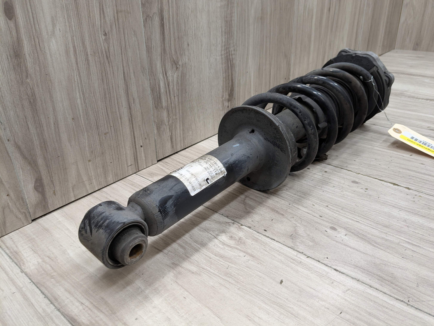 18-24 OEM BMW G01 X3 30i 30iX REAR Left or Right Spring Strut Shock Absorber
