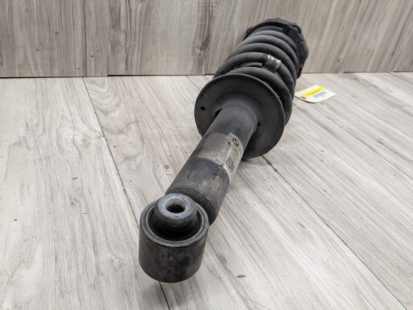 18-24 OEM BMW G01 X3 30i 30iX REAR Left or Right Spring Strut Shock Absorber