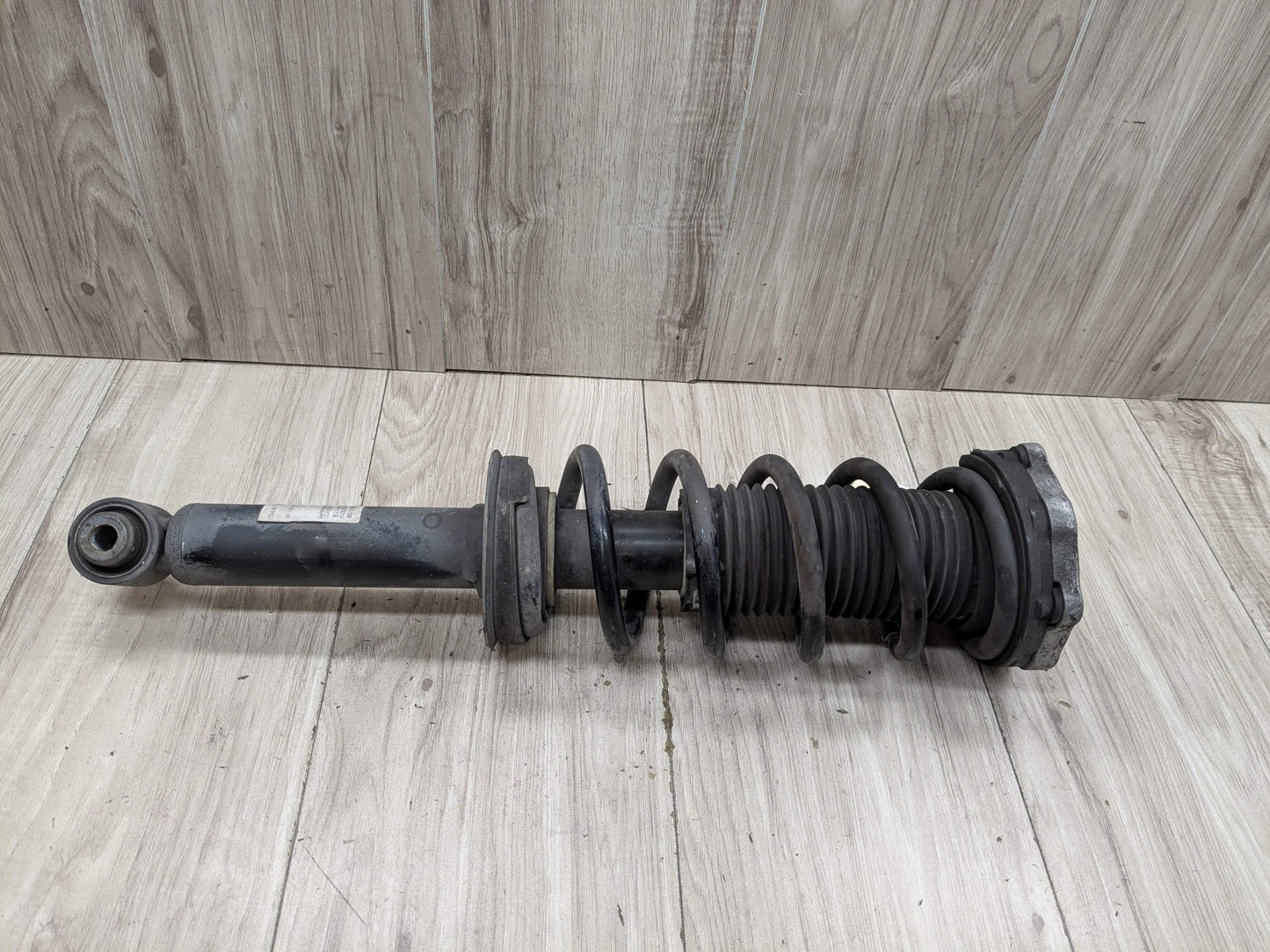 18-24 OEM BMW G01 X3 30i 30iX REAR Left or Right Spring Strut Shock Absorber