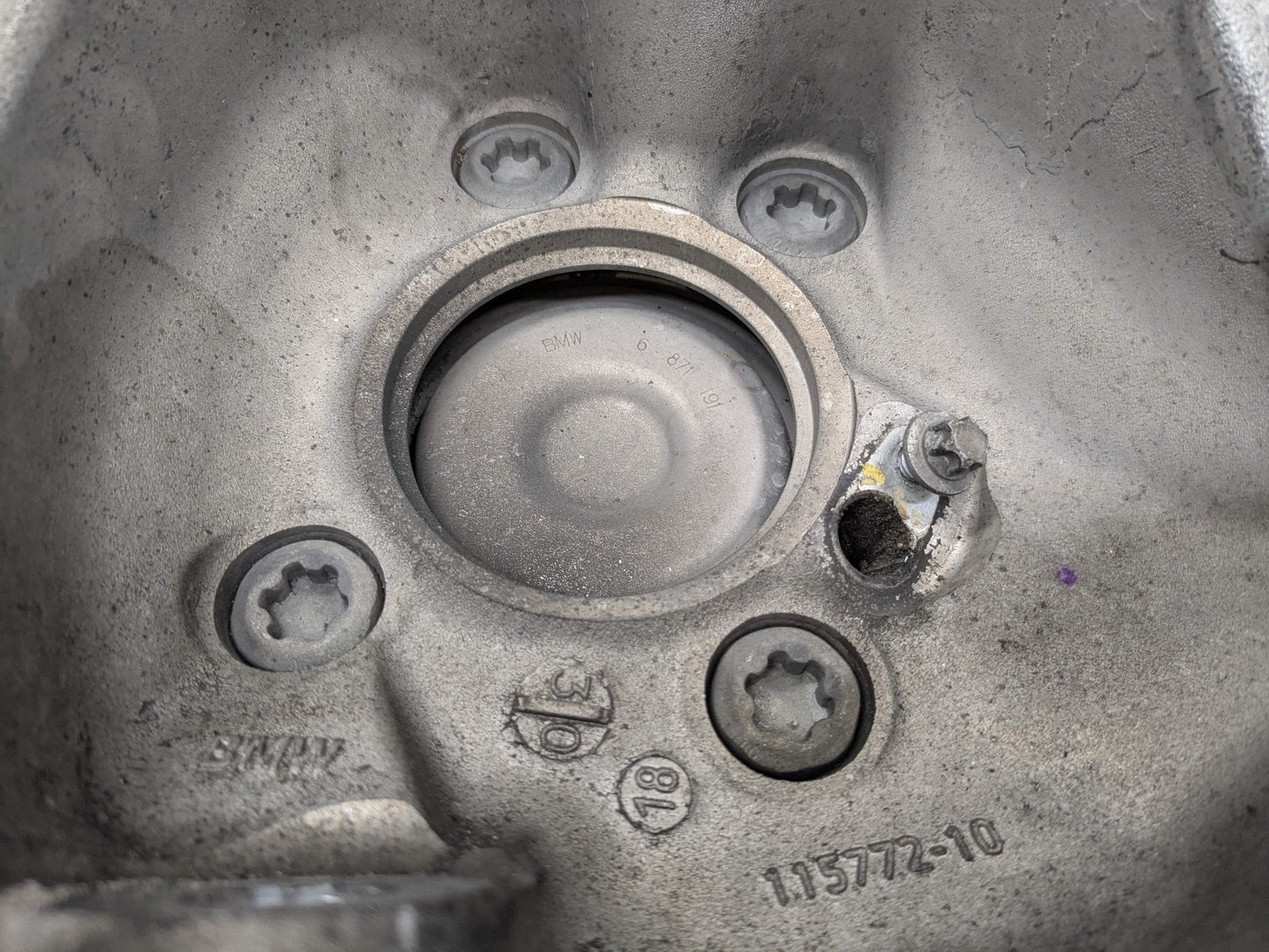 OEM BMW G01 G02 X3 X4 FRONT Left Driver Side Knuckle Spindle Wheel Hub Bearing