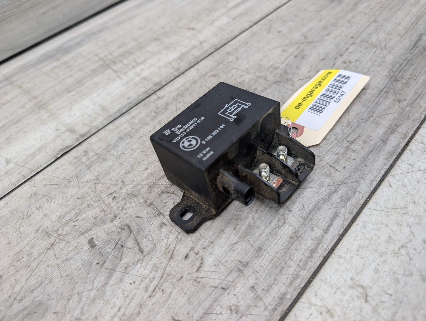 OEM BMW F10 F13 F02 F30 F32 F80 F82 F85 M3 M4 M6 Cooling Fan Relay Control 130A