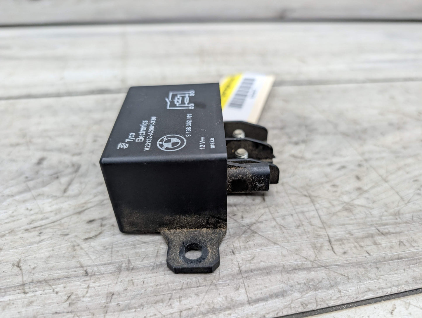 OEM BMW F10 F13 F02 F30 F32 F80 F82 F85 M3 M4 M6 Cooling Fan Relay Control 130A
