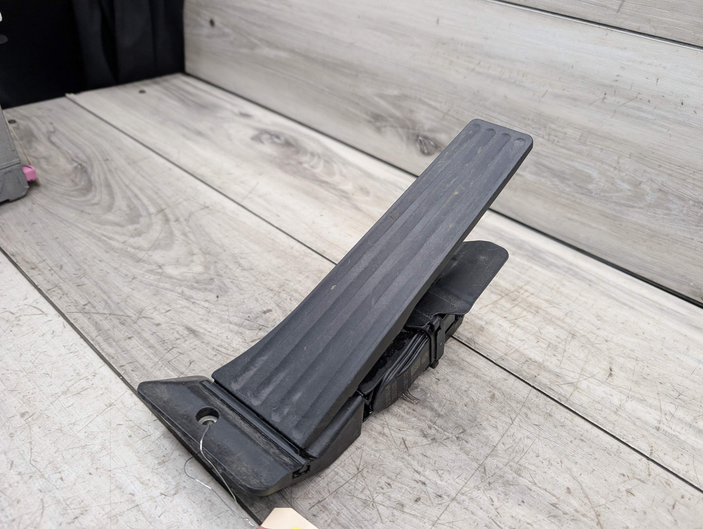 OEM BMW F15 F22 F25 F30 F36 F80 G01 G05 G20 X3 X5 Accelerator Throttle Gas Pedal