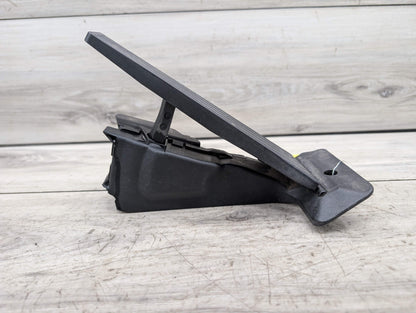OEM BMW F15 F22 F25 F30 F36 F80 G01 G05 G20 X3 X5 Accelerator Throttle Gas Pedal
