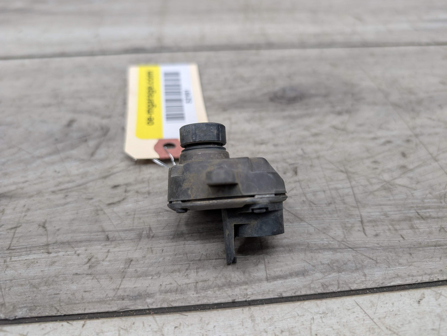 OEM BMW E70 F02 F13 F30 F32 F36 F80 F82 Front Bumper Left Right Side View Camera