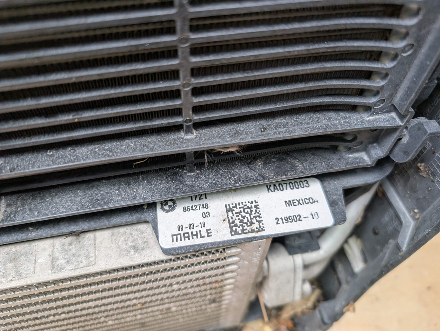 OEM BMW G05 G06 G07 X5 X6 X7 B58 Radiator Condenser Fan Shroud COMPLETE 850W