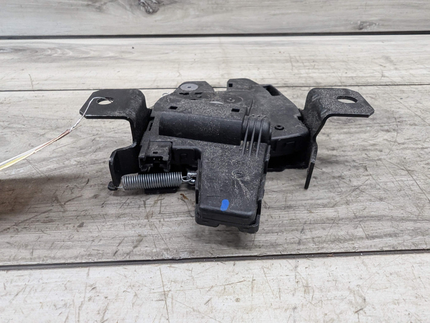 19-25 OEM BMW F95 G05 G07 X5 X7 Tailgate Left Driver Lower Latch Lock Actuator