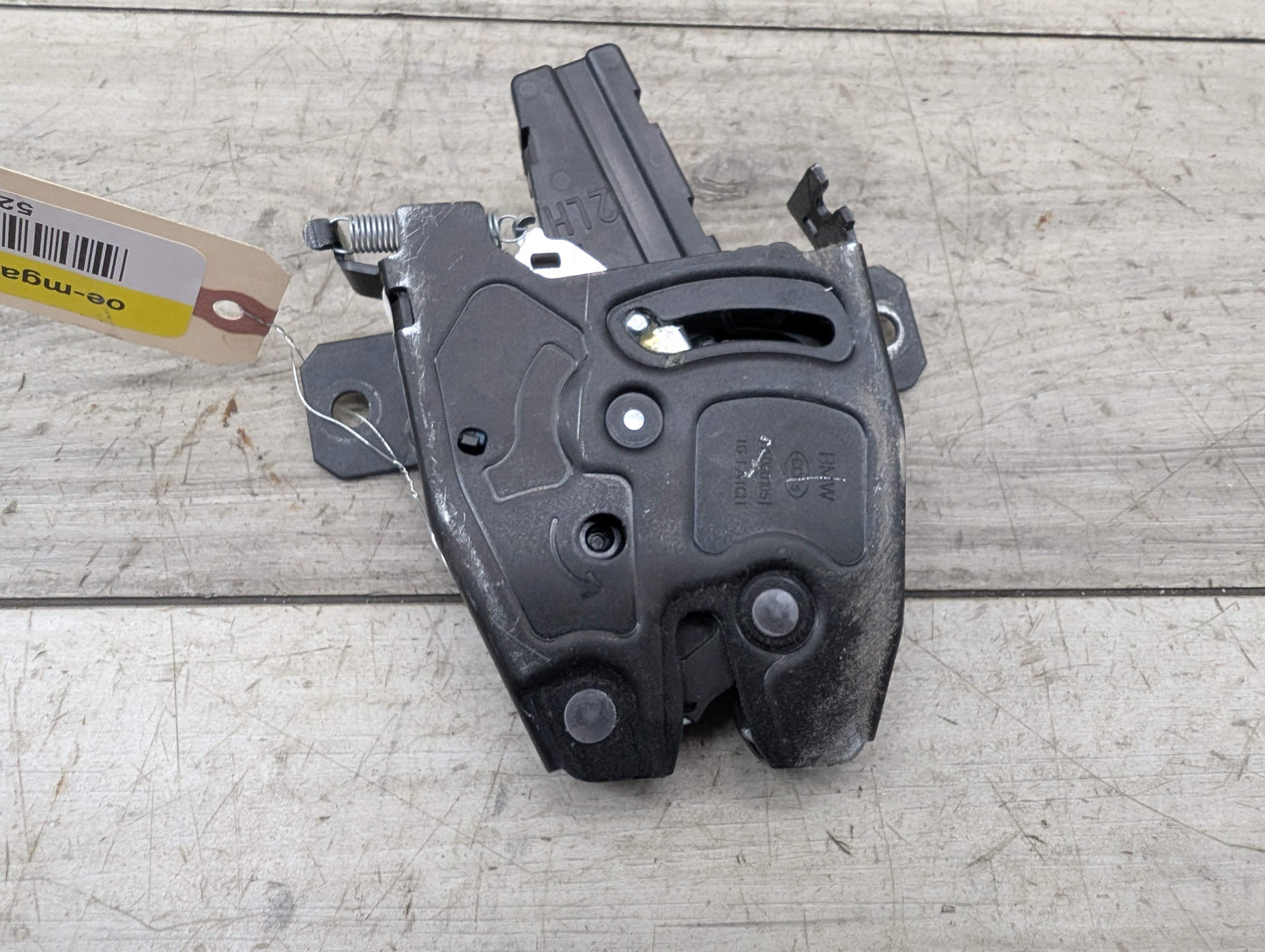 19-25 OEM BMW F95 G05 G07 X5 X7 Tailgate Left Driver Lower Latch Lock Actuator