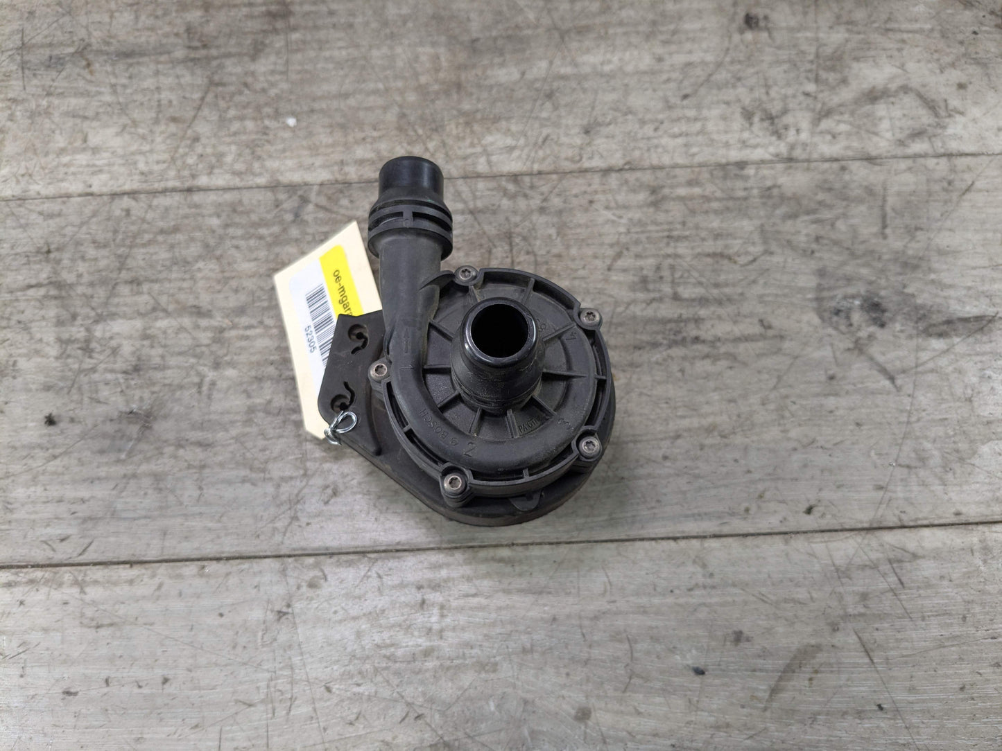 18-21 OEM BMW G01 G02 X3 X4 30 M40 Engine B46 B58 Auxiliary Cooling Water Pump