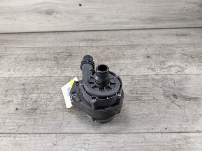 18-21 OEM BMW G01 G02 X3 X4 30 M40 Engine B46 B58 Auxiliary Cooling Water Pump