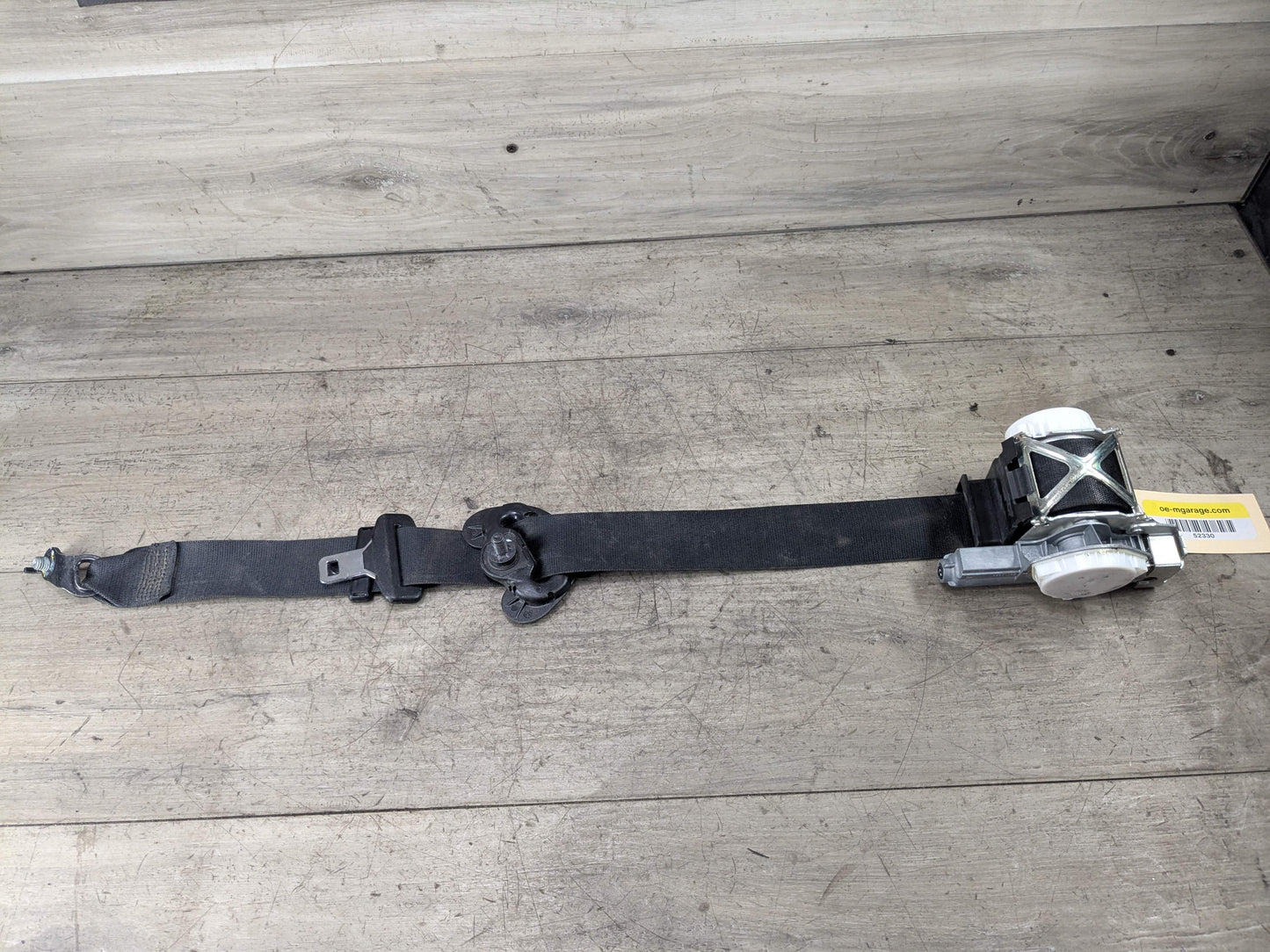 12-20 OEM BMW F30 F36 F80 M3 Front Left Driver Side Seatbelt Retractor Black