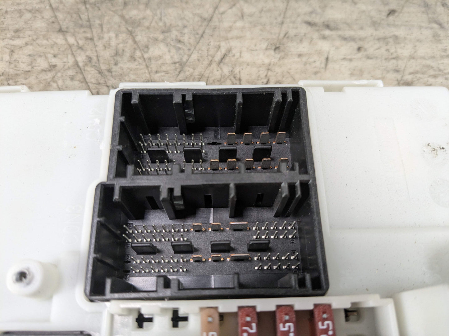 OEM BMW F30 F32 F33 F36 F80 F82 F83 Body Control Junction Box Module FEM + Key