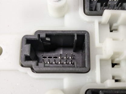OEM BMW F30 F32 F33 F36 F80 F82 F83 Body Control Junction Box Module FEM + Key