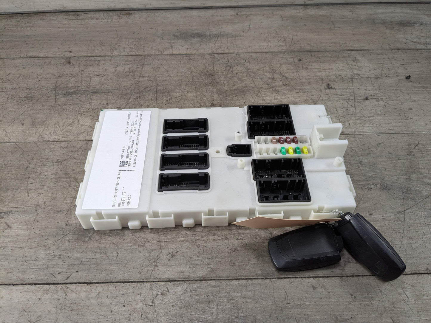 OEM BMW F30 F32 F33 F36 F80 F82 F83 Body Control Junction Box Module FEM + Key