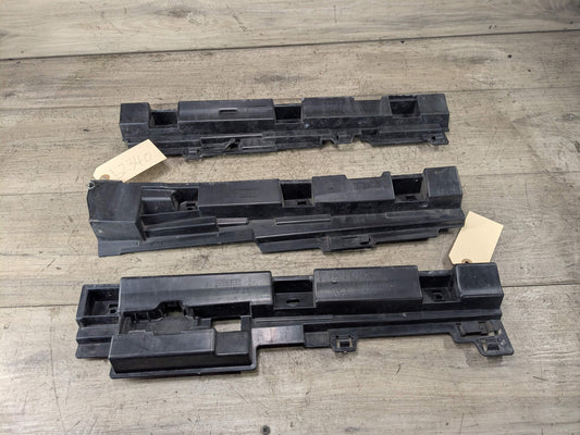 12-18 OEM BMW F30 F31 Right Passenger Side Skirt Rocker Panel Bracket SET