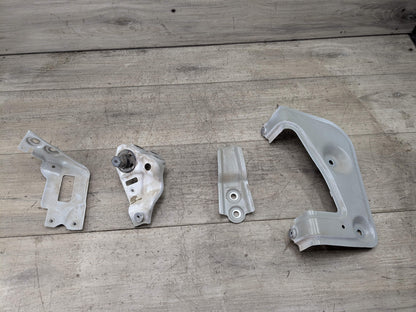 OEM BMW G05 G06 X5 X6 Front Left Driver Side Fender Holder Bracket SET White A96