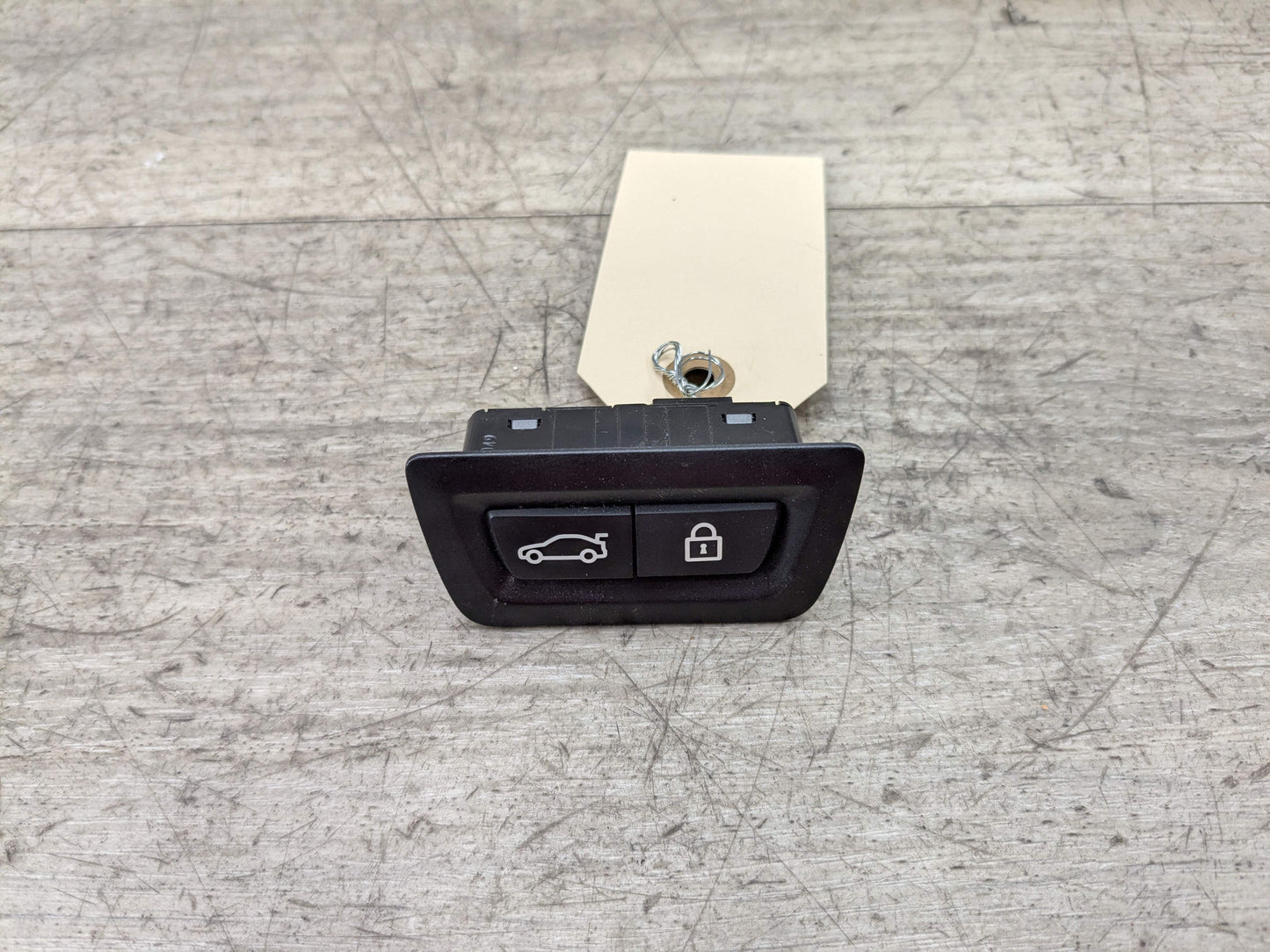 OEM BMW F02 F10 F15 F48 F90 G01 G20 G30 G80 X3 Rear Trunk Lid Center Lock Switch