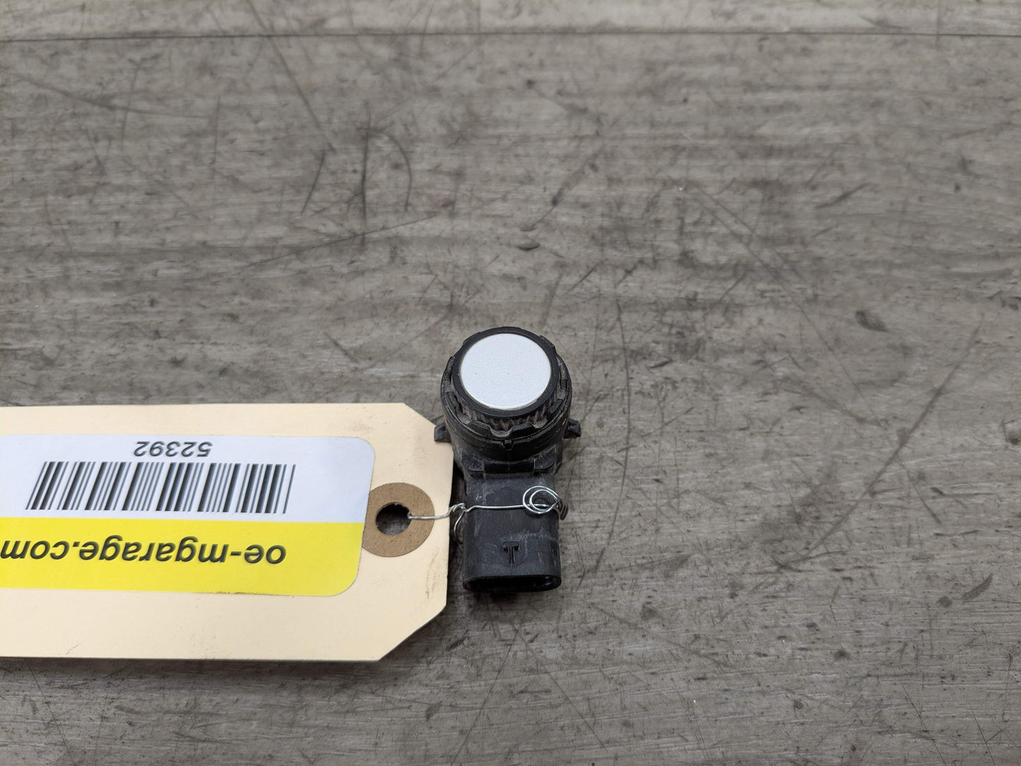 OEM BMW G01* G05* G20 G22 G23 G26 G42 G80 G82 M8 Bumper Parking PDC Sensor WHITE