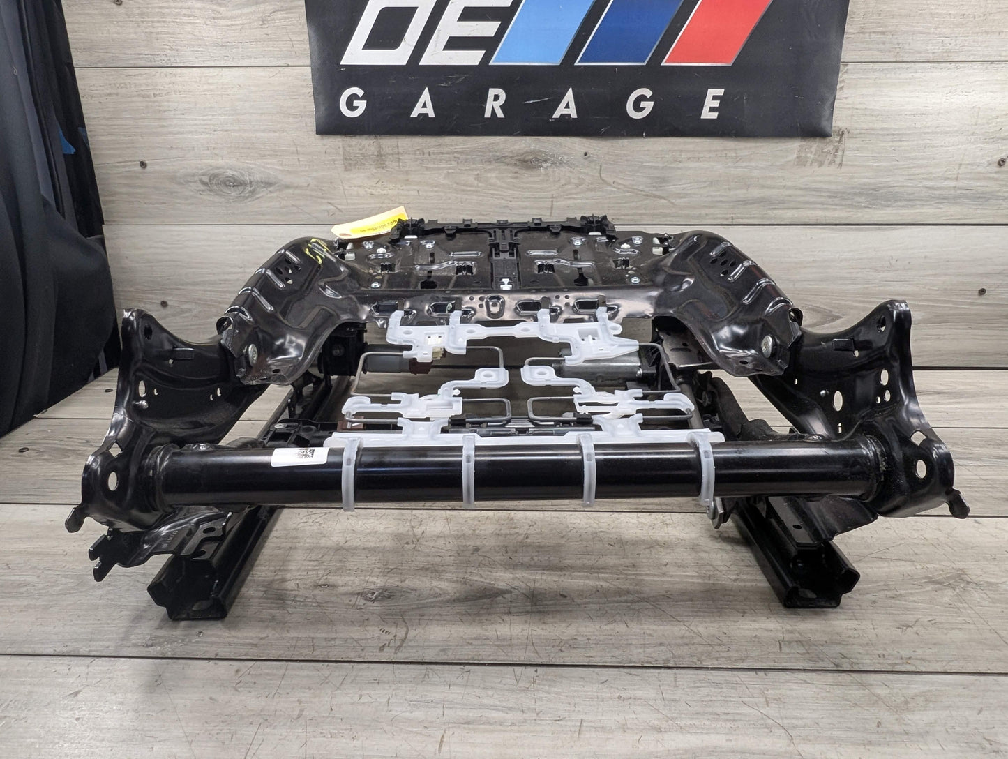 OEM BMW F95 G05 G06 G07 X5 X7 Front Left Driver Seat Lower Track Frame w/ Motors