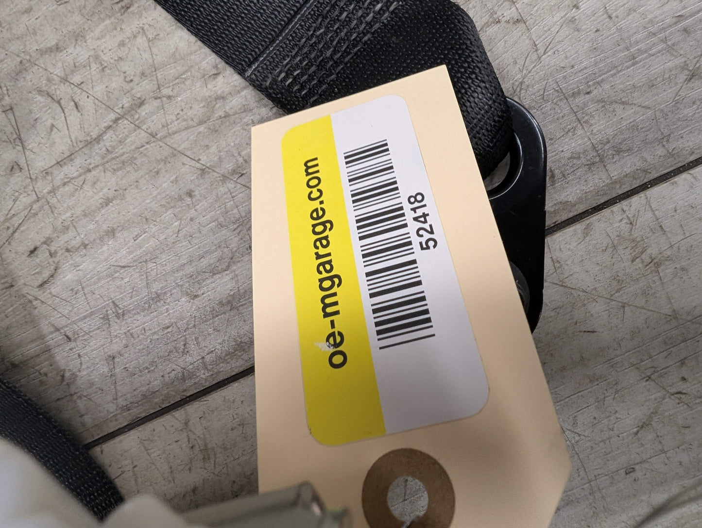 19-25 OEM BMW F95 G05 X5 X5M REAR Left Driver 2nd Row Seat Belt Retractor