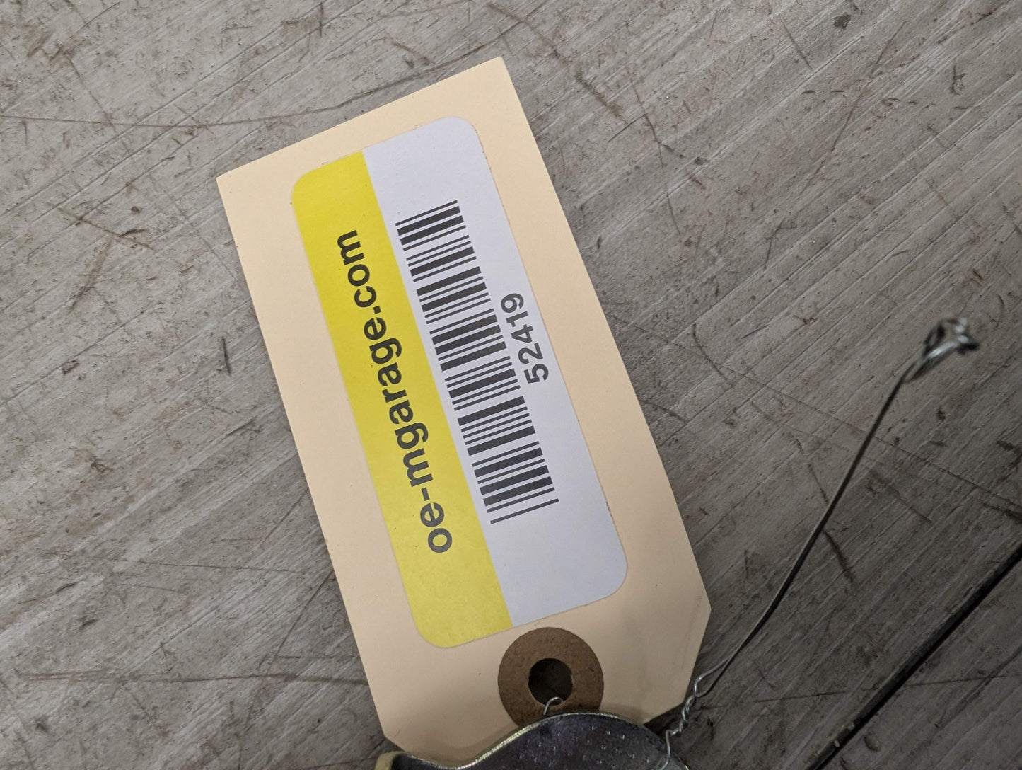 19-25 OEM BMW F95 G05 X5 X5M REAR Right Passenger 2nd Row Seat Belt Retractor