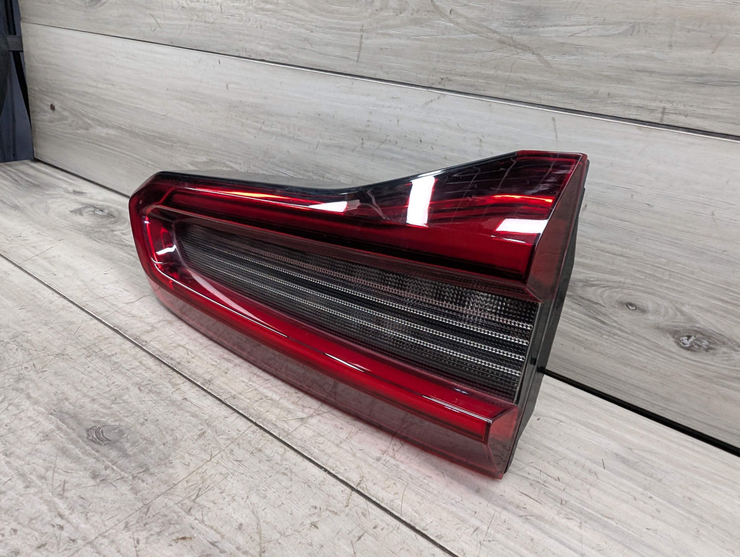 19-23 OEM BMW F95 G05 X5 X5M Rear Left Driver Inner Liftgate Stop Tail Light