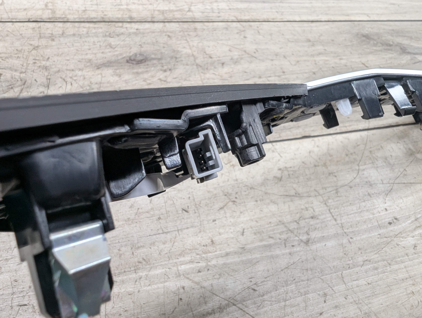 OEM BMW G05 G07 X5 X7 Front Rear Right Interior Door Trim w/ Ambient Lighting