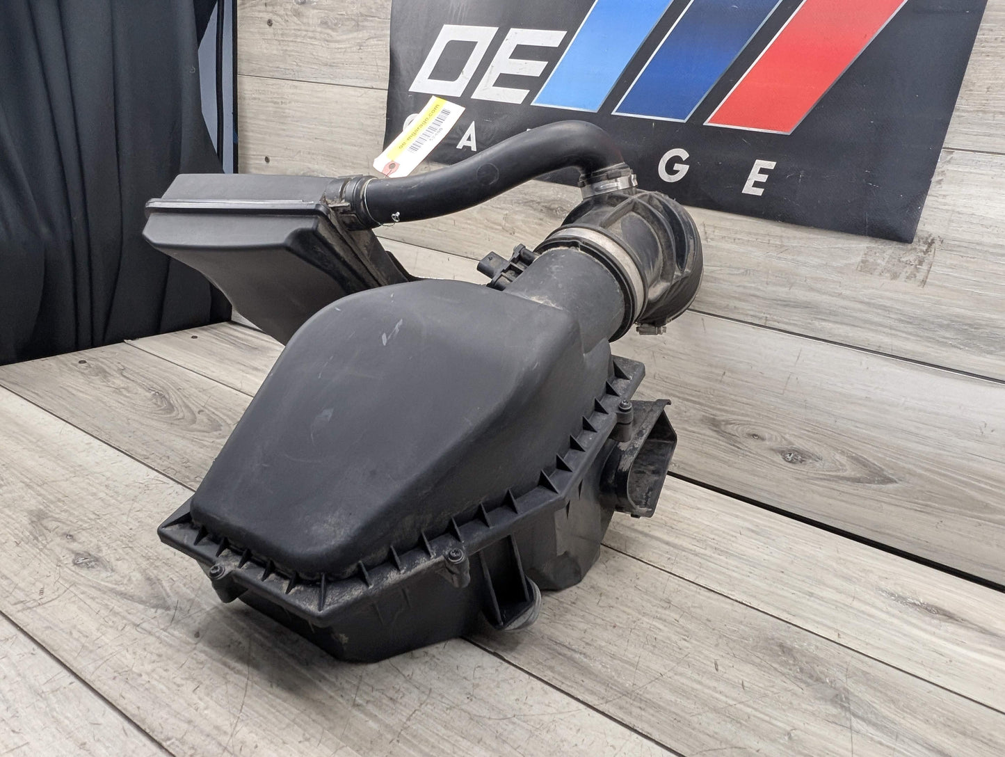 OEM BMW G05 G12 G30 540 740 Engine B58 Air Cleaner Filter Intake Resonator Box