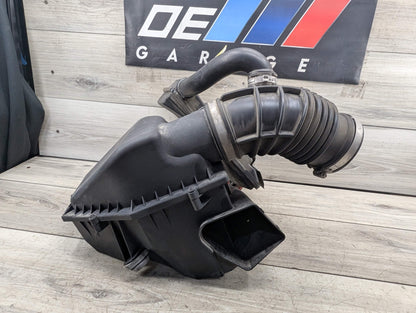 OEM BMW G05 G12 G30 540 740 Engine B58 Air Cleaner Filter Intake Resonator Box