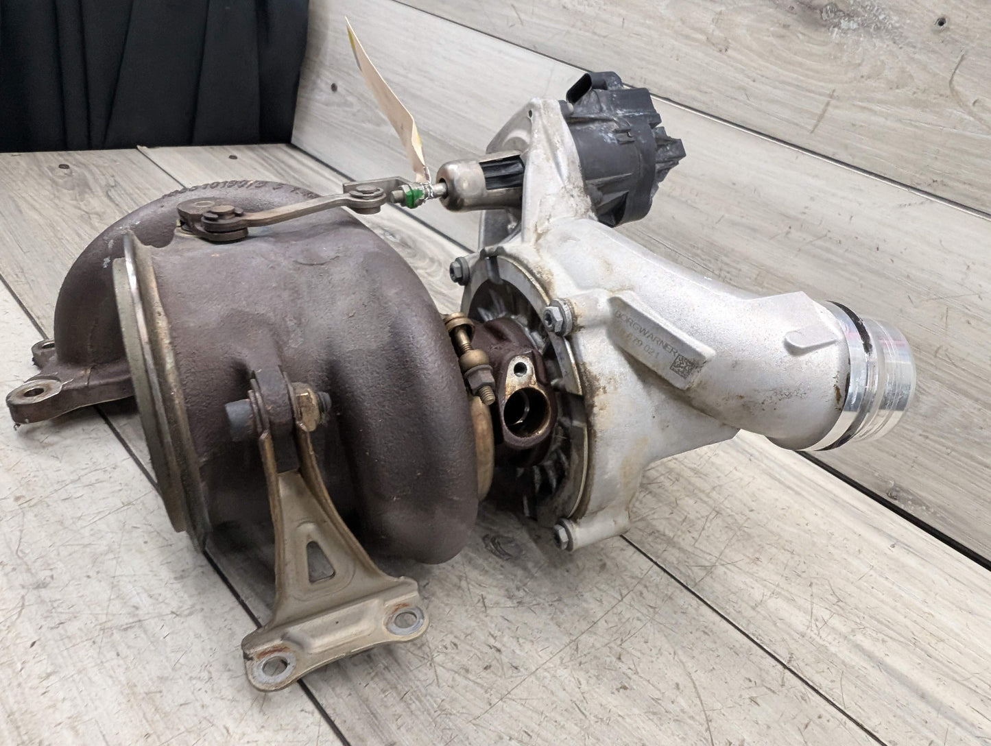 OEM BMW G05 G07 G12 G30 X5 540 740 Turbo Charger 2 PORT w/ Manifold B58