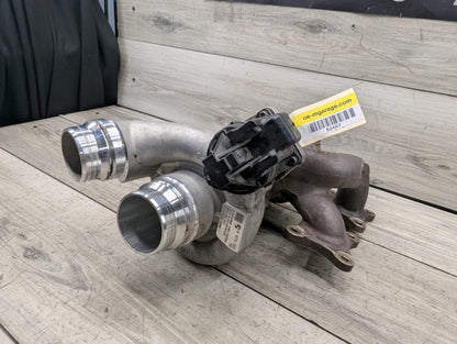 OEM BMW G05 G07 G12 G30 X5 540 740 Turbo Charger 2 PORT w/ Manifold B58