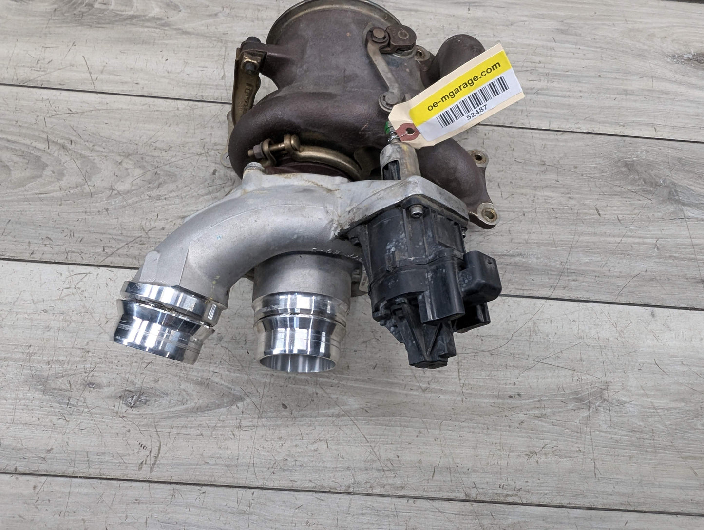 OEM BMW G05 G07 G12 G30 X5 540 740 Turbo Charger 2 PORT w/ Manifold B58