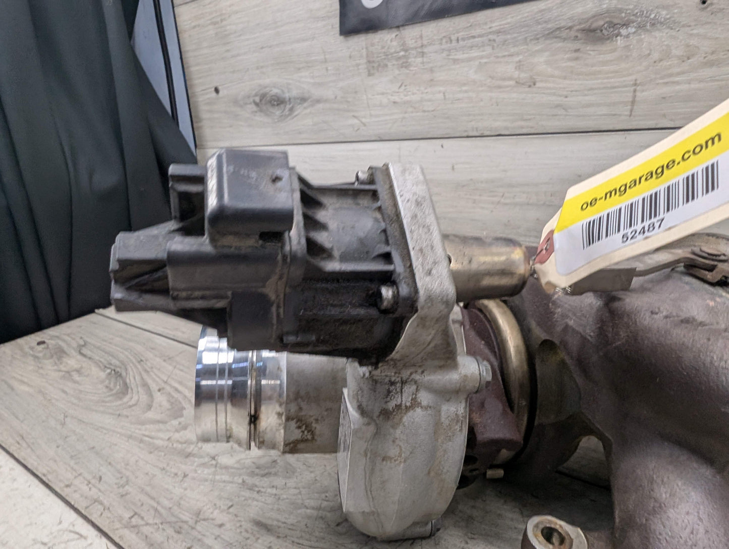 OEM BMW G05 G07 G12 G30 X5 540 740 Turbo Charger 2 PORT w/ Manifold B58