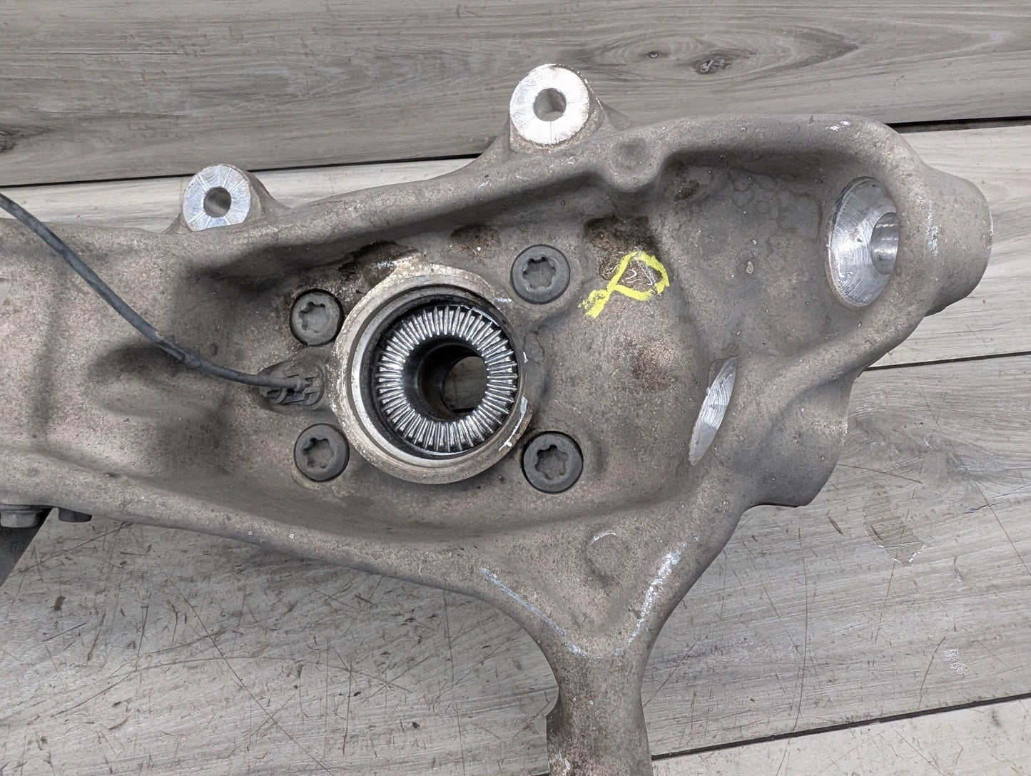 OEM BMW F95 G05 G06 G07 G09 X5 Front Right Passenger Hub Spindle Knuckle Bearing